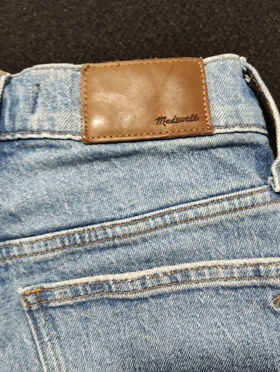 Madewell Women's The Perfect Vintage Jean Mid Rise Med Indigo Wash Jeans, 23P - Picture 8 of 13